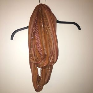 Orange inimitable scarf with gold trim